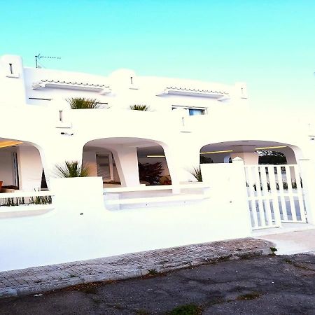 B&B Valentino Luxury Rooms By Salentolimit Porto Cesareo Eksteriør bilde