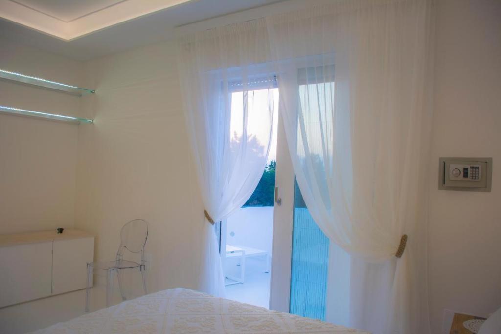 B&B Valentino Luxury Rooms By Salentolimit Porto Cesareo Eksteriør bilde
