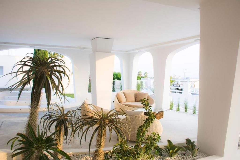 B&B Valentino Luxury Rooms By Salentolimit Porto Cesareo Eksteriør bilde