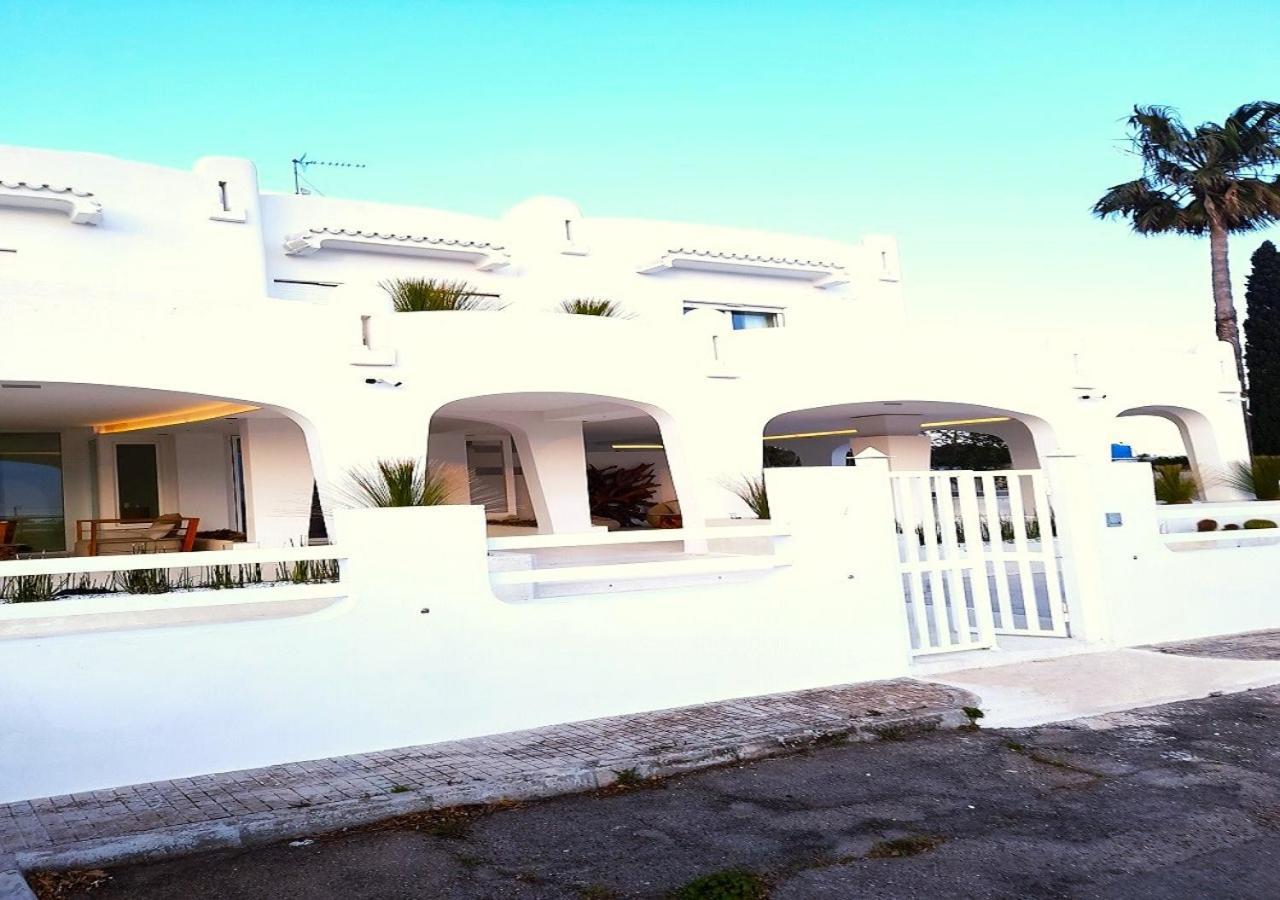 B&B Valentino Luxury Rooms By Salentolimit Porto Cesareo Eksteriør bilde